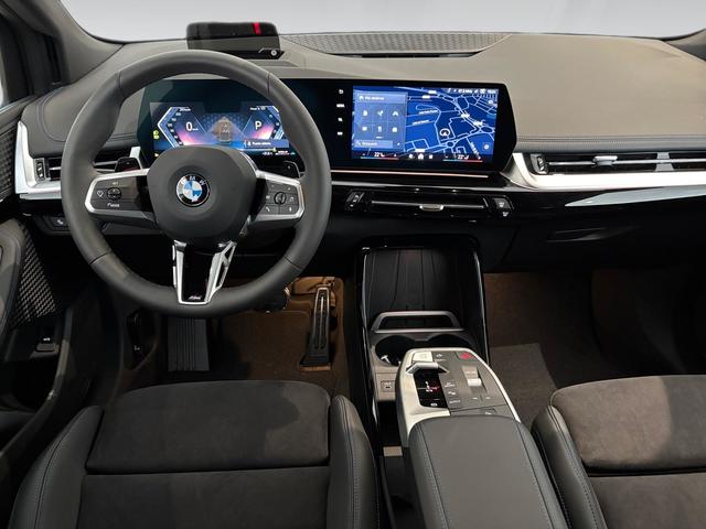 BMW Serie 2 218d Active Tourer color Verde. Año 2025. 110KW(150CV). Diésel. En concesionario Automotor Costa, S.L.U. de Almería