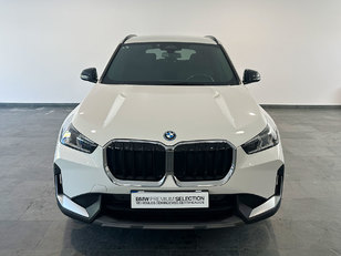 Fotos de BMW X1 xDrive30e color Blanco. Año 2023. 240KW(326CV). Híbrido Electro/Gasolina. En concesionario Autogal de Ourense