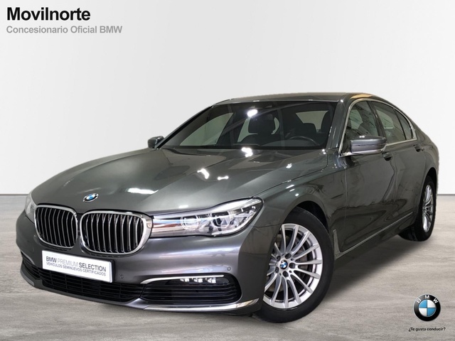 BMW Serie 7 730d color Gris. Año 2018. 195KW(265CV). Diésel. En concesionario Movilnorte El Plantio de Madrid