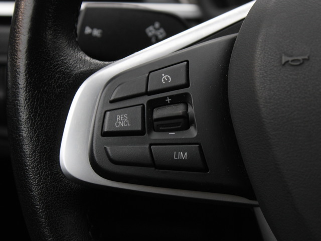 BMW X1 sDrive18d color Gris. Año 2020. 110KW(150CV). Diésel. En concesionario Augusta Aragon S.A. de Zaragoza