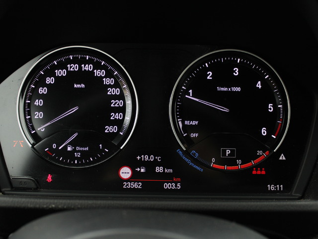 BMW X2 sDrive18d color Negro. Año 2020. 110KW(150CV). Diésel. En concesionario Augusta Aragon S.A. de Zaragoza