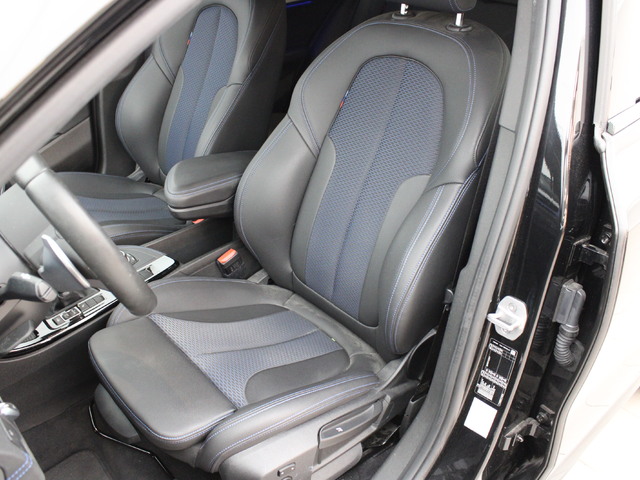 BMW X2 sDrive18d color Negro. Año 2020. 110KW(150CV). Diésel. En concesionario Augusta Aragon S.A. de Zaragoza