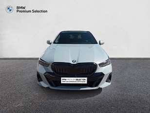 Fotos de BMW Serie 5 520d Touring color Gris. Año 2025. 145KW(197CV). Diésel. En concesionario Mandel Motor Badajoz de Badajoz