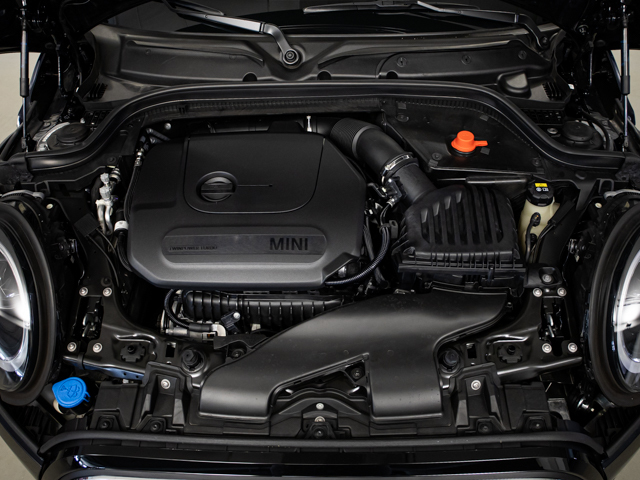 fotoG 23 del MINI MINI 5 Puertas Cooper 100 kW (136 CV) 136cv Gasolina del 2022 en Valladolid