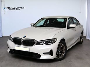 Fotos de BMW Serie 3 320d color Blanco. Año 2020. 140KW(190CV). Diésel. En concesionario Pruna Motor de Barcelona