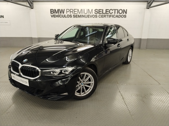 BMW Serie 3 320d color Negro. Año 2024. 140KW(190CV). Diésel. En concesionario Autoberón de La Rioja