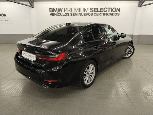 BMW Serie 3 320d color Negro. Año 2024. 140KW(190CV). Diésel. En concesionario Autoberón de La Rioja
