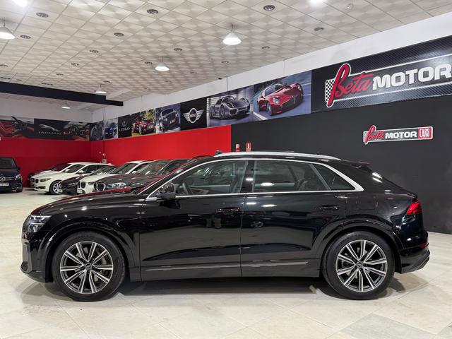 Imagen Audi Q8 TFSIe