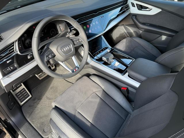 Imagen Audi Q8 TFSIe