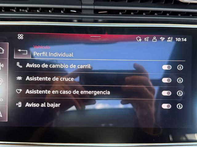 Imagen Audi Q8 TFSIe