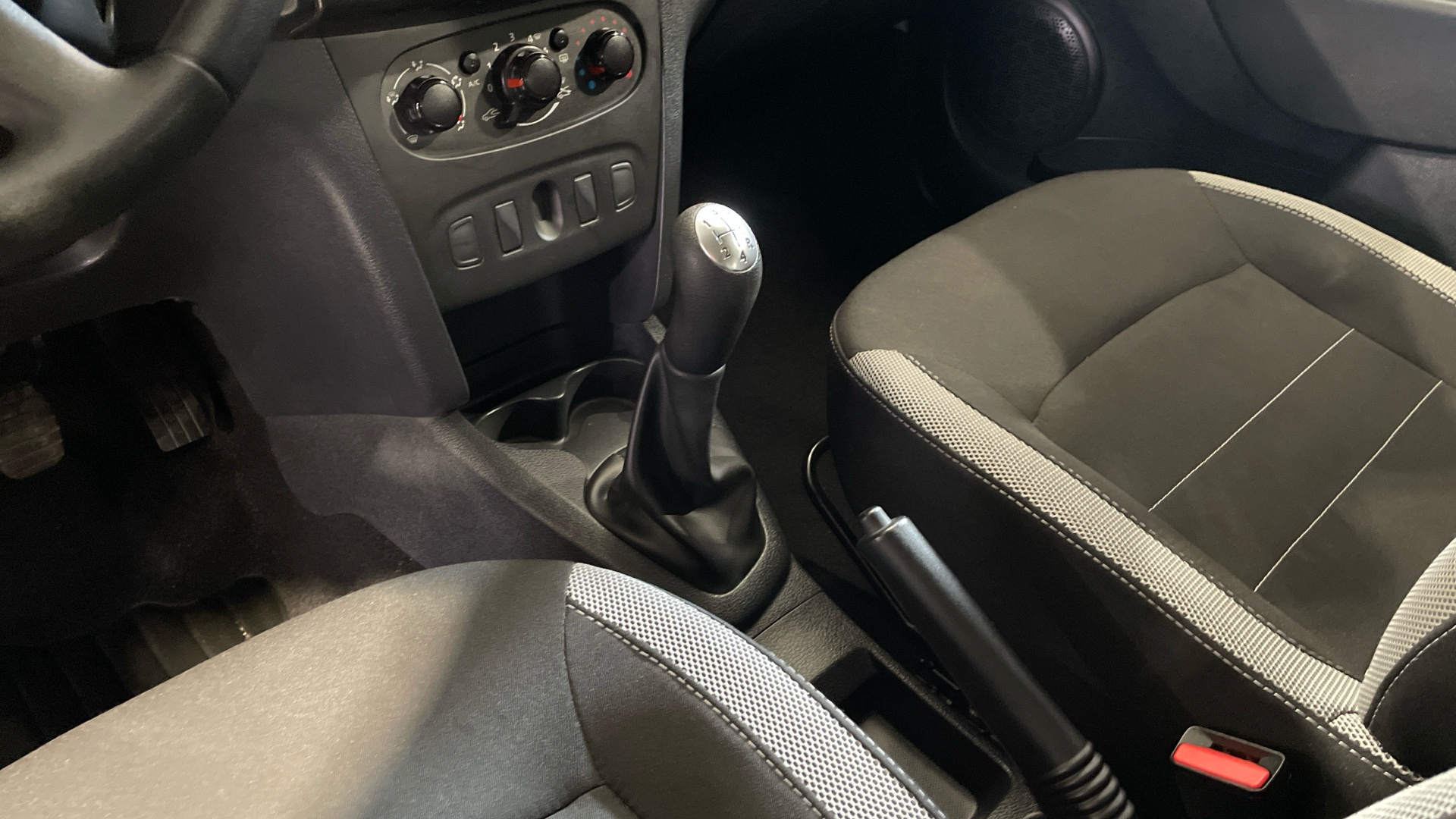 Dacia Sandero dCi 95 - 17