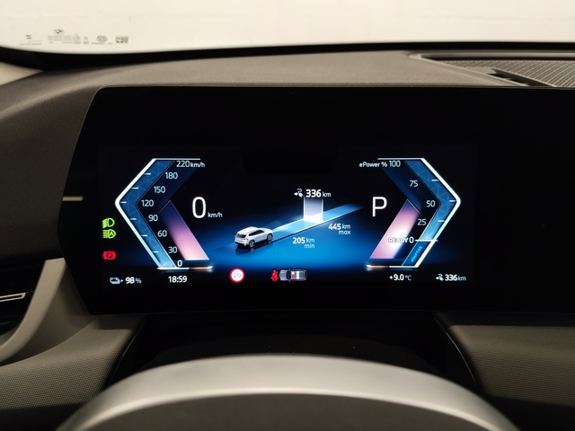 BMW iX1 eDrive20 color Gris Plata. Año 2025. 150KW(204CV). Eléctrico. En concesionario Autoberón de La Rioja