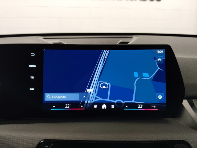 BMW iX1 eDrive20 color Gris Plata. Año 2025. 150KW(204CV). Eléctrico. En concesionario Autoberón de La Rioja