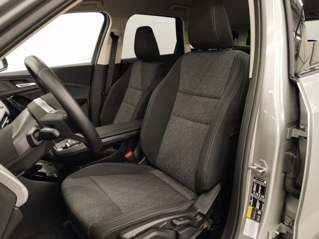 BMW iX1 eDrive20 color Gris Plata. Año 2025. 150KW(204CV). Eléctrico. En concesionario Autoberón de La Rioja