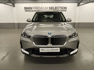 Fotos de BMW iX1 eDrive20 color Gris Plata. Año 2025. 150KW(204CV). Eléctrico. En concesionario Autoberón de La Rioja