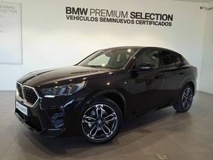 Fotos de BMW X2 sDrive18d color Negro. Año 2024. 110KW(150CV). Diésel. En concesionario ALBAMOCION CIUDAD REAL  de Ciudad Real
