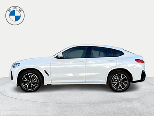 Fotos de BMW X4 xDrive20d color Blanco. Año 2025. 140KW(190CV). Diésel. En concesionario Ilbira Motor | Granada de Granada