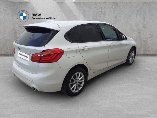 BMW Serie 2 218d Active Tourer color Blanco. Año 2021. 110KW(150CV). Diésel. En concesionario BMW Arlanza Motor Palencia de Palencia