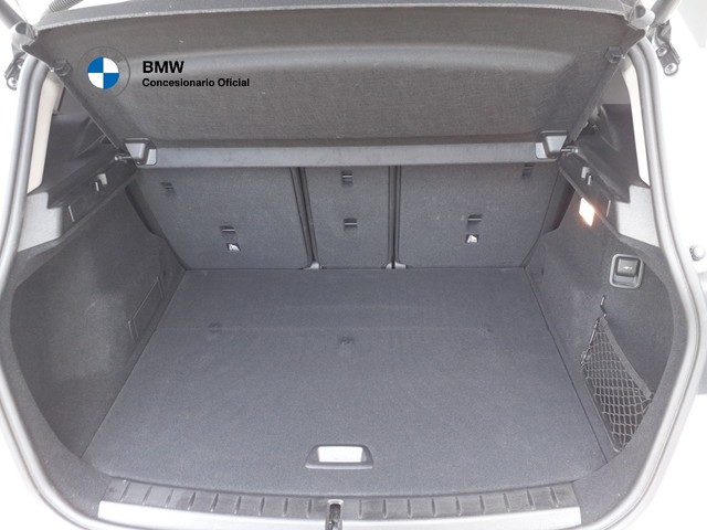 BMW Serie 2 218d Active Tourer color Blanco. Año 2021. 110KW(150CV). Diésel. En concesionario BMW Arlanza Motor Palencia de Palencia