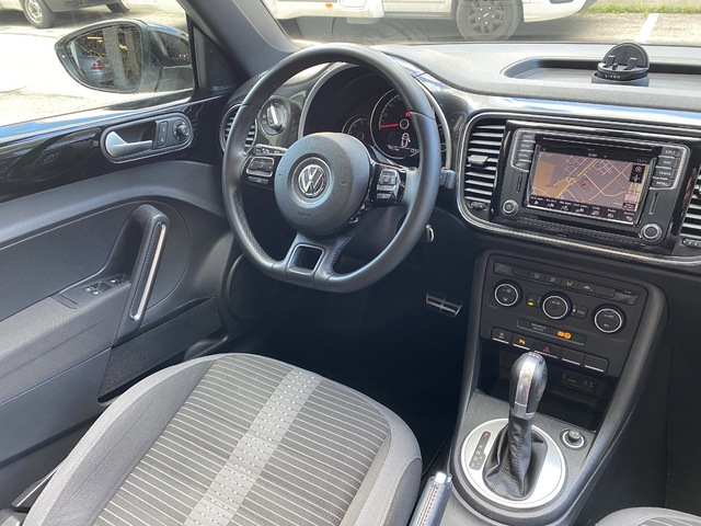Volkswagen Beetle Cabrio Sport 2.0 TDI BMT 110 kW (150 CV) DSG