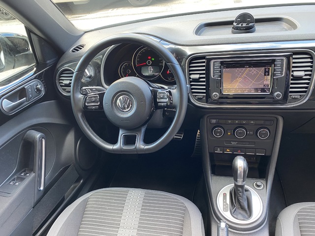 Volkswagen Beetle Cabrio Sport 2.0 TDI BMT 110 kW (150 CV) DSG