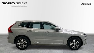 Volvo XC60 T6 Recharge Core AWD Auto 257 kW (350 CV) - 4 Volvo XC60 T6 Ocasión 257 KW (350CV) - 4