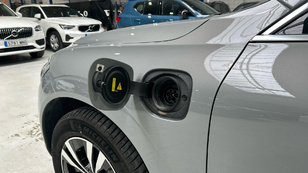 Volvo XC60 T6 Recharge Core AWD Auto 257 kW (350 CV) - 19 Volvo XC60 T6 Ocasión 257 KW (350CV) - 19