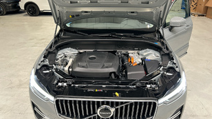 Volvo XC60 T6 Recharge Core AWD Auto 257 kW (350 CV) - 39 Volvo XC60 T6 Ocasión 257 KW (350CV) - 39