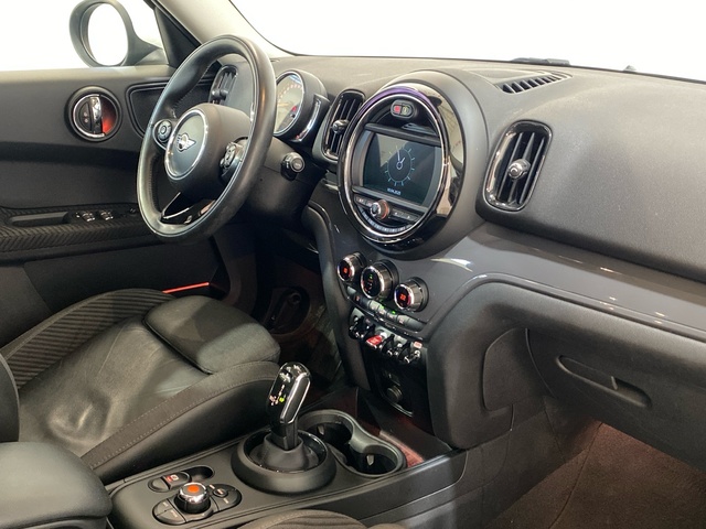 fotoG 7 del MINI MINI Countryman Cooper 100 kW (136 CV) 136cv Gasolina del 2019 en Burgos