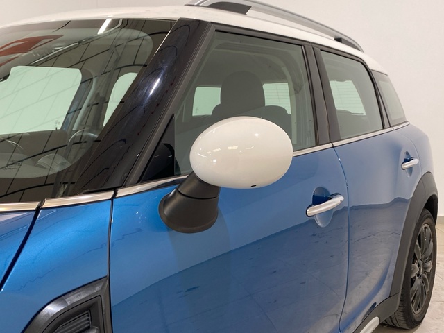 fotoG 17 del MINI MINI Countryman Cooper 100 kW (136 CV) 136cv Gasolina del 2019 en Burgos