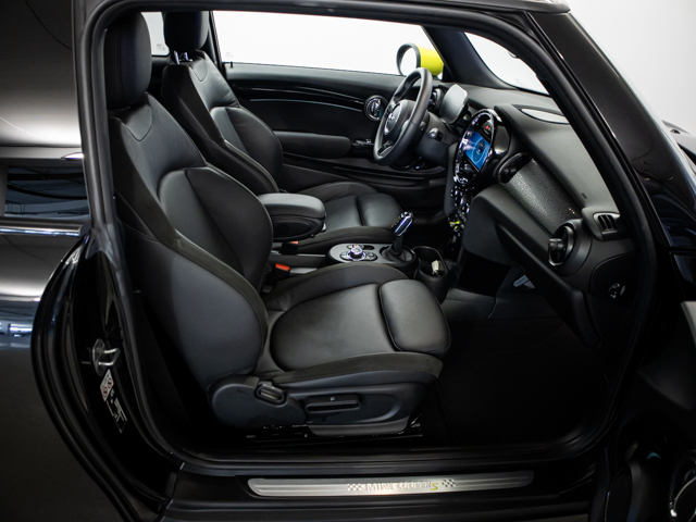 fotoG 18 del MINI MINI 3 Puertas Cooper SE 135 kW (184 CV) 184cv Eléctrico del 2023 en Valladolid