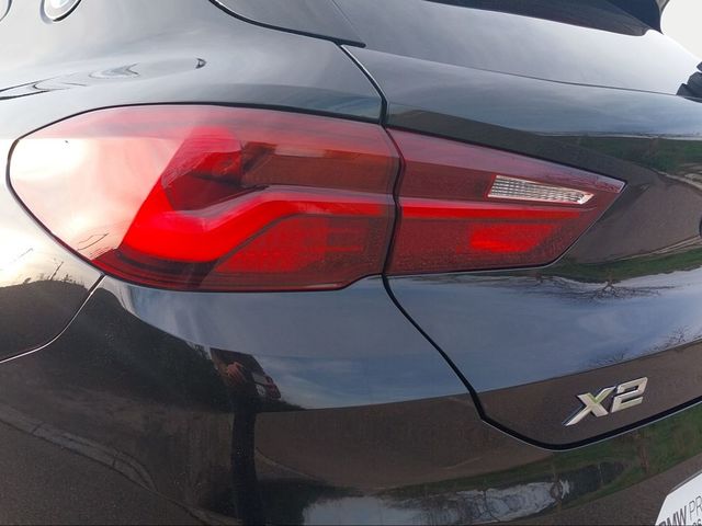 BMW X2 sDrive16d color Negro. Año 2024. 85KW(116CV). Diésel. En concesionario San Rafael Motor, S.L. de Córdoba