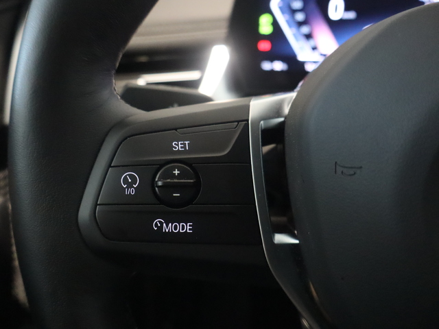 BMW iX1 xDrive30 color Blanco. Año 2025. 230KW(313CV). Eléctrico. En concesionario Pruna Motor de Barcelona