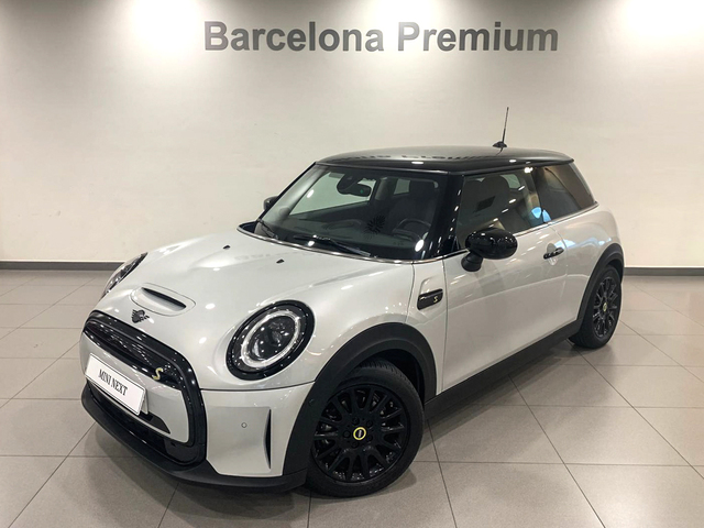 fotoG 0 del MINI MINI 3 Puertas Cooper SE 135 kW (184 CV) 184cv Eléctrico del 2022 en Barcelona