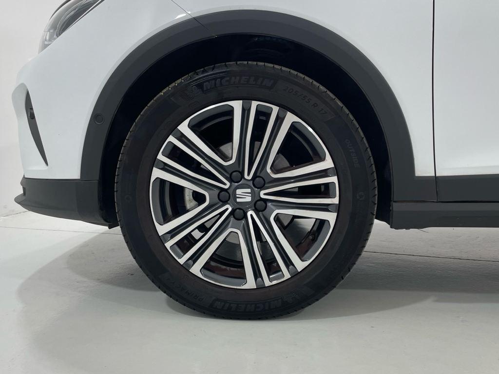 SEAT Arona 1.0 TSI - 8