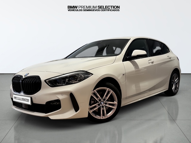BMW Serie 1 118d color Blanco. Año 2024. 110KW(150CV). Diésel. En concesionario Automotor Premium Viso - Málaga de Málaga