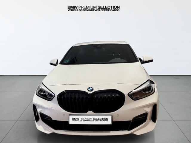 BMW Serie 1 118d color Blanco. Año 2024. 110KW(150CV). Diésel. En concesionario Automotor Premium Viso - Málaga de Málaga