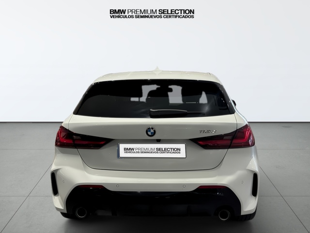 BMW Serie 1 118d color Blanco. Año 2024. 110KW(150CV). Diésel. En concesionario Automotor Premium Viso - Málaga de Málaga