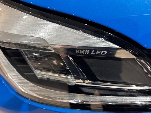 BMW Serie 1 118d color Azul. Año 2024. 110KW(150CV). Diésel. En concesionario Automotor Premium Viso - Málaga de Málaga