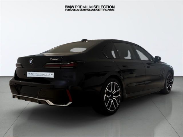 BMW Serie 7 750e color Negro. Año 2025. 360KW(489CV). Híbrido Electro/Gasolina. En concesionario Automotor Costa, S.L.U. de Almería