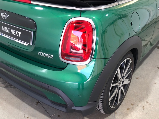 fotoG 17 del MINI MINI Cabrio Cooper 100 kW (136 CV) 136cv Gasolina del 2024 en Madrid