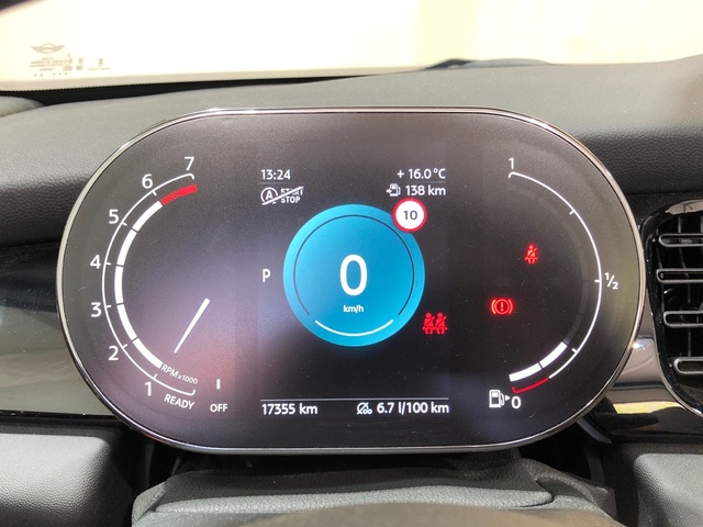 fotoG 18 del MINI MINI Cabrio Cooper 100 kW (136 CV) 136cv Gasolina del 2024 en Madrid