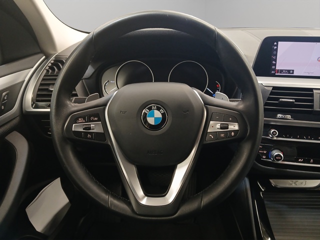 BMW X4 xDrive20d color Blanco. Año 2021. 140KW(190CV). Diésel. En concesionario ALZIRA Automoviles Fersan, S.A. de Valencia