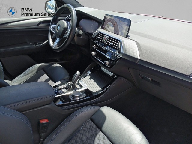 BMW X4 xDrive20d color Rojo. Año 2021. 140KW(190CV). Diésel. En concesionario Adler Motor S.L. TOLEDO de Toledo