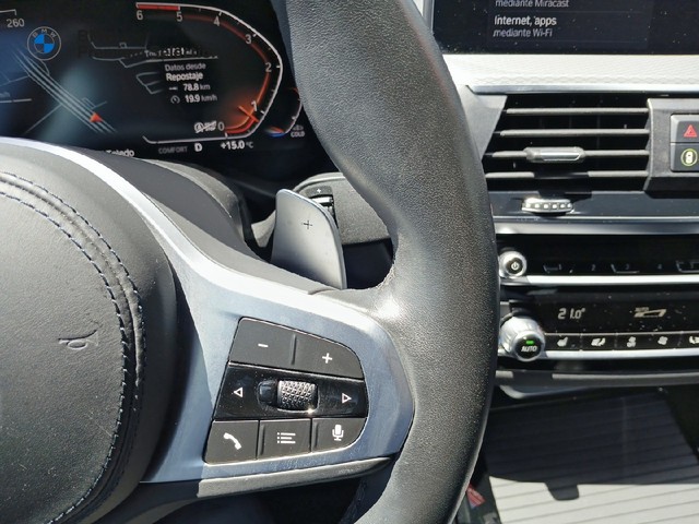 BMW X4 xDrive20d color Rojo. Año 2021. 140KW(190CV). Diésel. En concesionario Adler Motor S.L. TOLEDO de Toledo