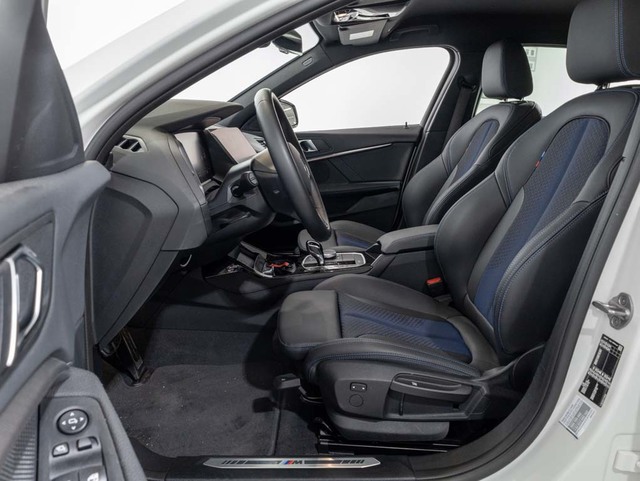 BMW Serie 1 116d color Blanco. Año 2024. 85KW(116CV). Diésel. En concesionario Oliva Motor Girona de Girona