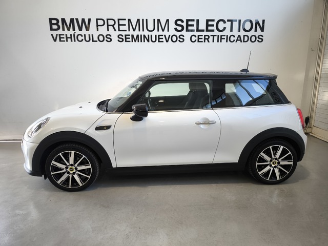 fotoG 2 del MINI MINI 3 Puertas Cooper SE 135 kW (184 CV) 184cv Eléctrico del 2024 en Guipuzcoa