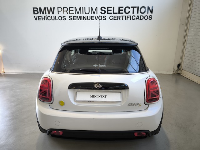 fotoG 4 del MINI MINI 3 Puertas Cooper SE 135 kW (184 CV) 184cv Eléctrico del 2024 en Guipuzcoa