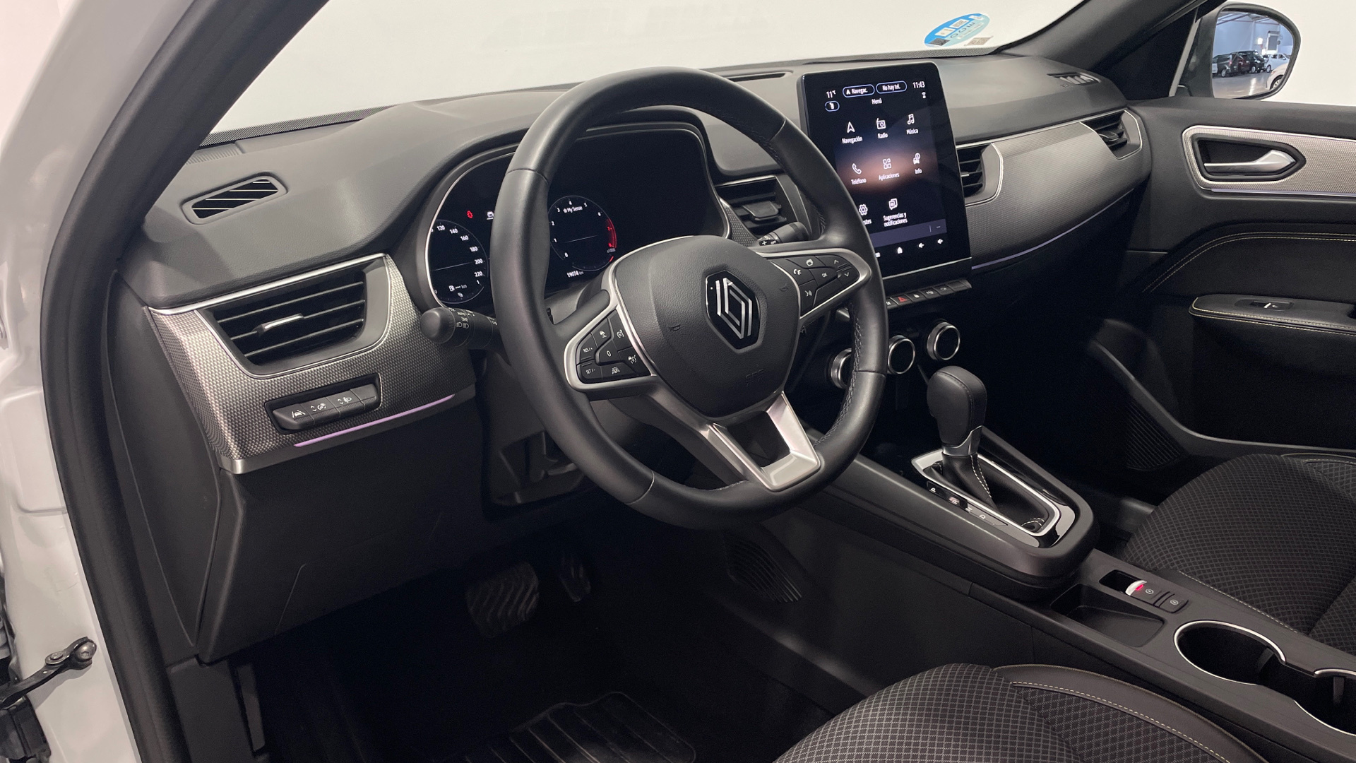 Renault Arkana TCe 140 Microhíbrido - 8