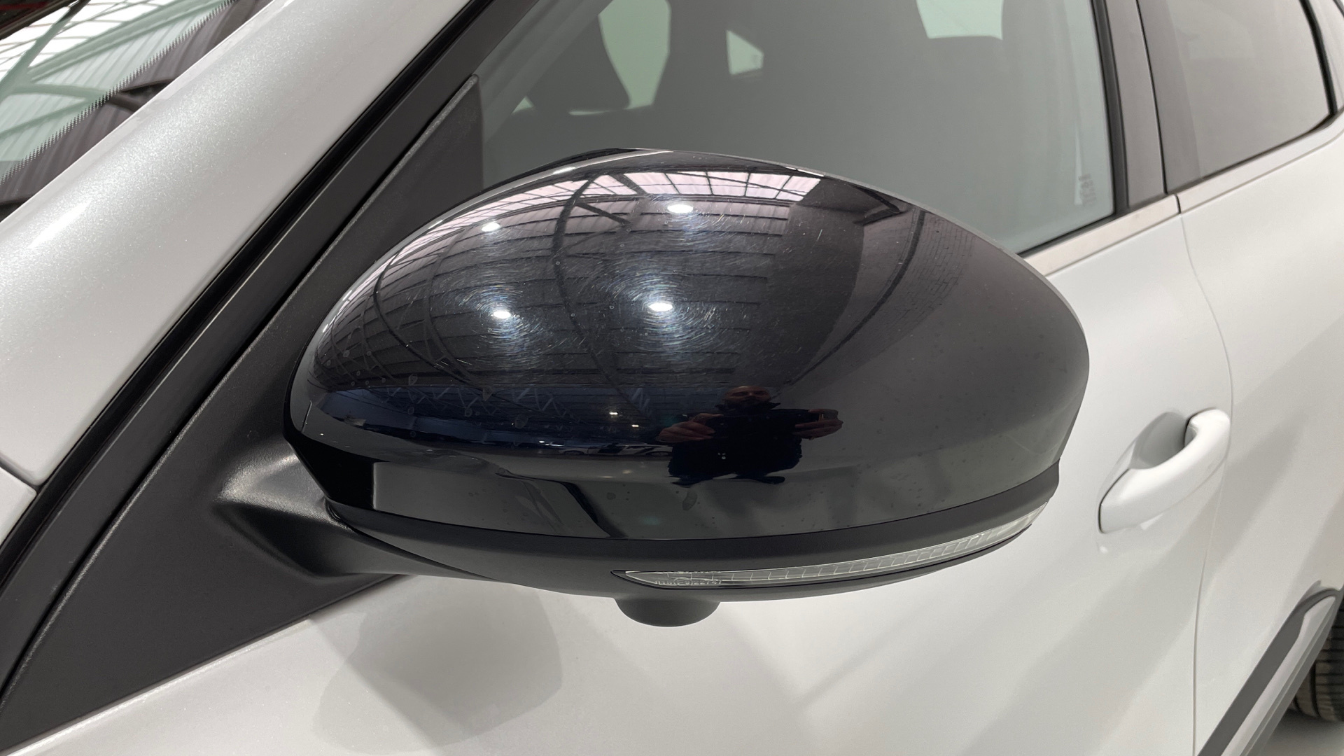 Renault Arkana TCe 140 Microhíbrido - 14
